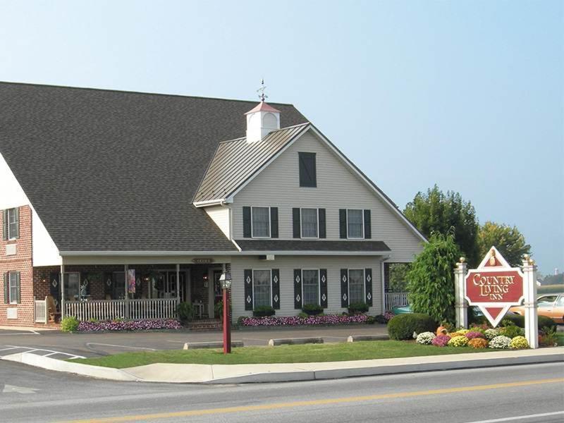 Country Living Inn Smoketown  Bagian luar foto